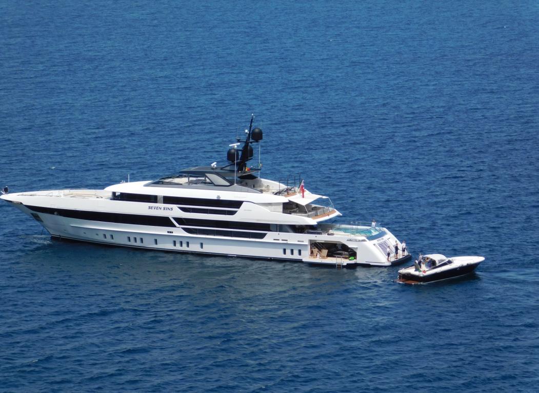 Servizio tender per mega yacht-2