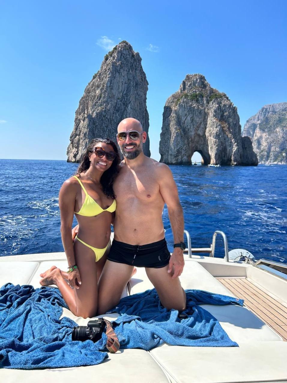 Capri You & Me-24
