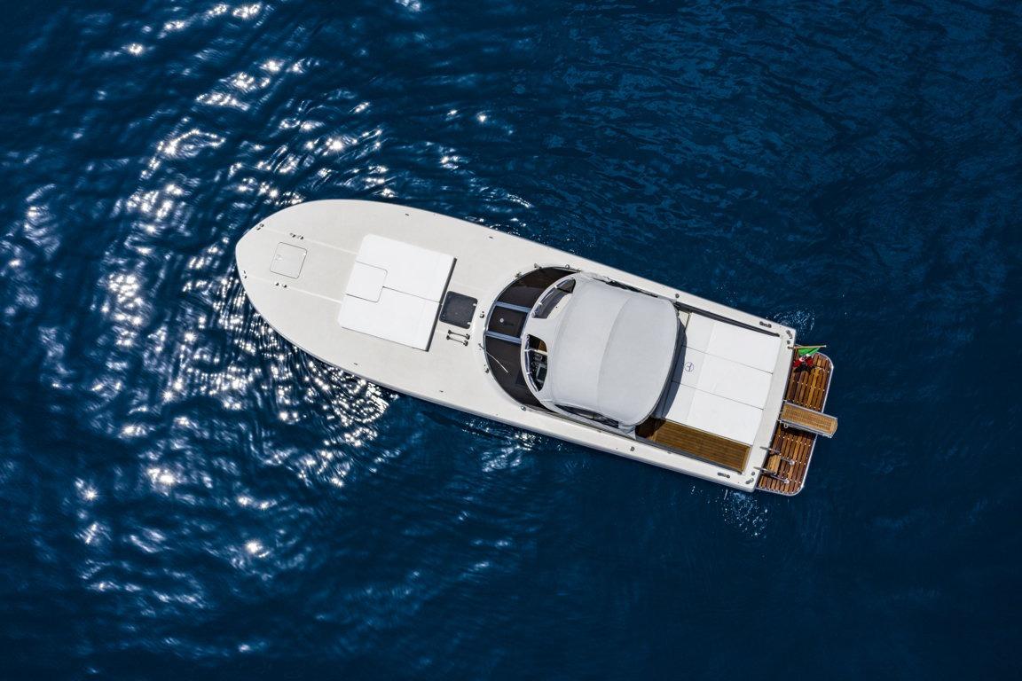 Speedboat "Distrazione"-3