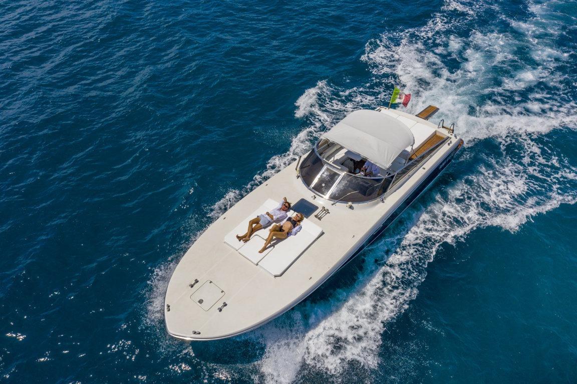 Speedboat "Distrazione"