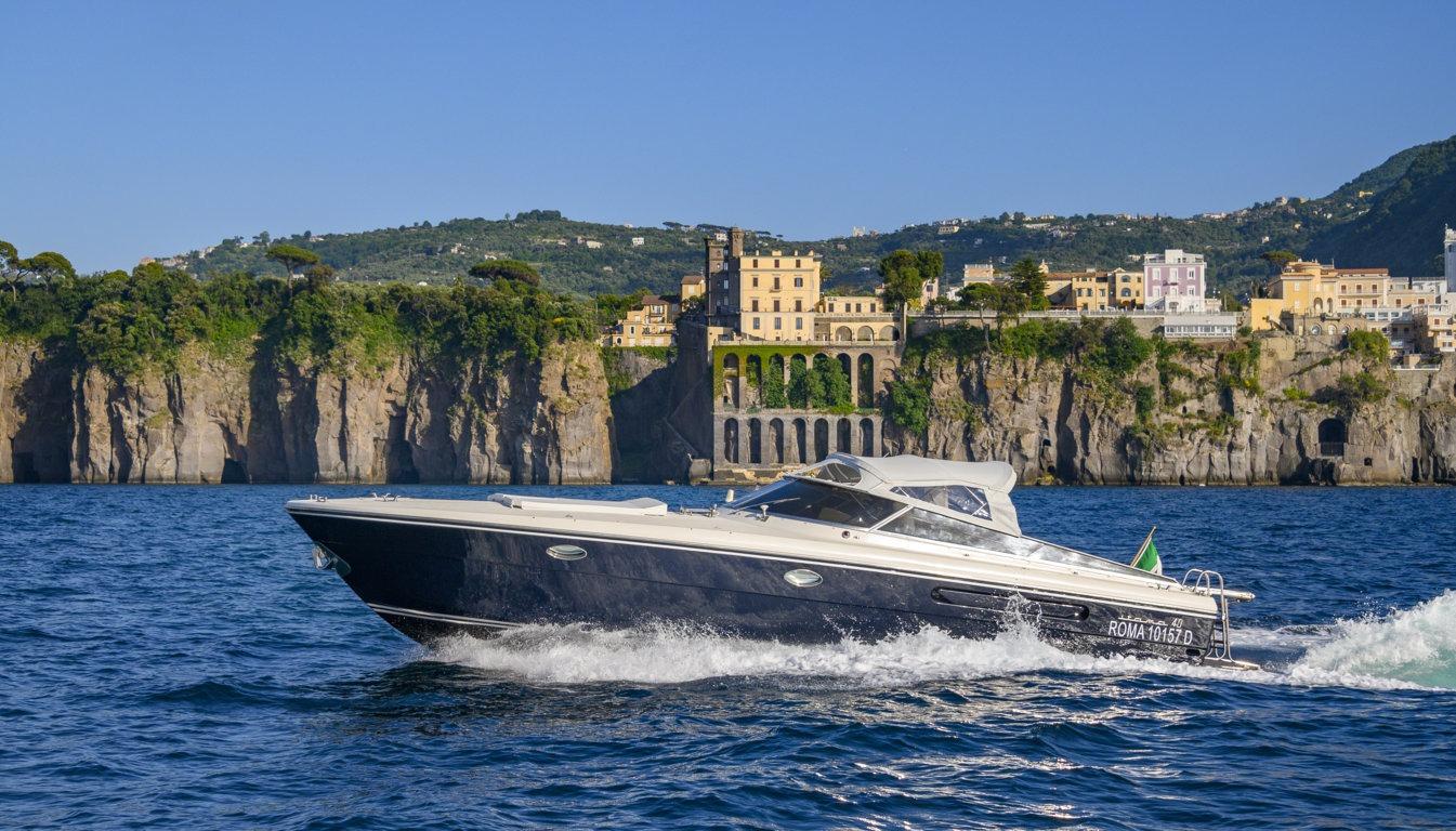 Speedboat "Distrazione"-2