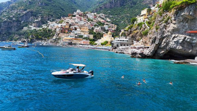 Tour della Costiera Amalfitana Mezza Giornata-16